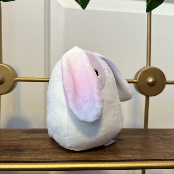 5” Lavada Squishmallow - Picture 4 of 4